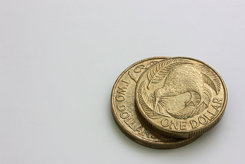 Illustration for article titled 27 Cool Photos Of International Coins